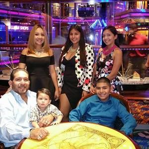 Meet your Posher, Rene